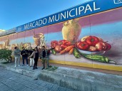 El Mercado de Babel estrena un mural homenaje al producto de proximidad