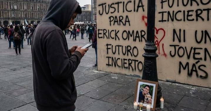 Ruido de Fondo: Juventud estigmatizada por Alejandro Piña