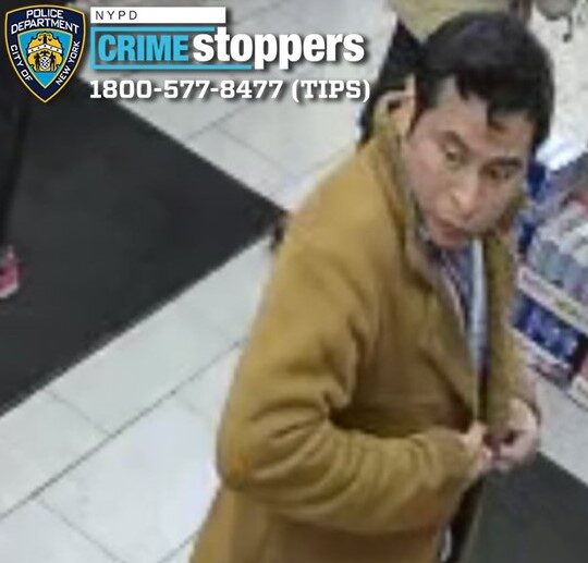 Man attacks worker, steals medicine from Fourth Avenue bodega