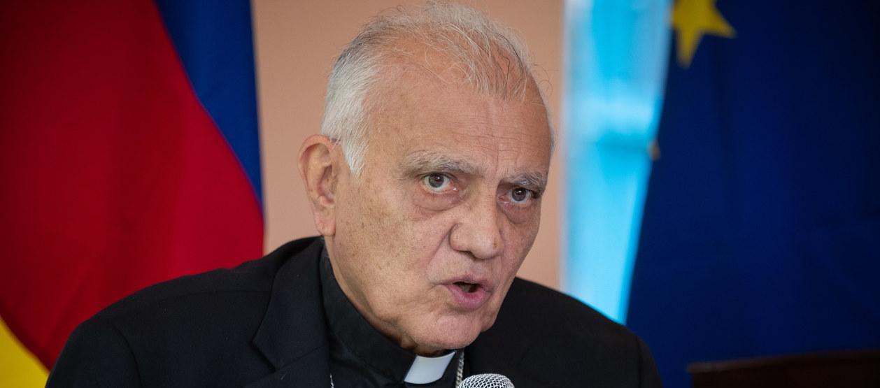 Gobierno de Maduro anula pasaporte de cardenal venezolano Baltazar Porras