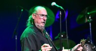 Steve Cropper dead: Legendary Otis Redding and Blues Brothers guitarist dies aged 84