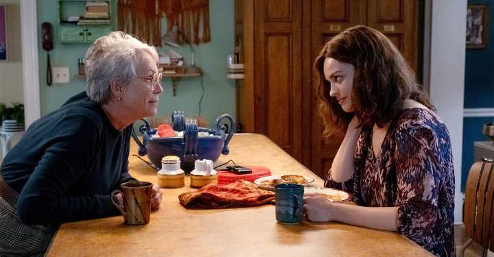 Ella McCay Is a Throwback to Simpler Times