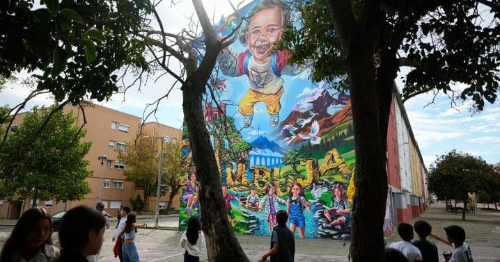 Murals at a housing project in Portugal highlight UN goals and build local pride