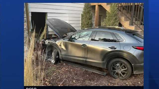 DCSO: Car crashes into house, one person hurt