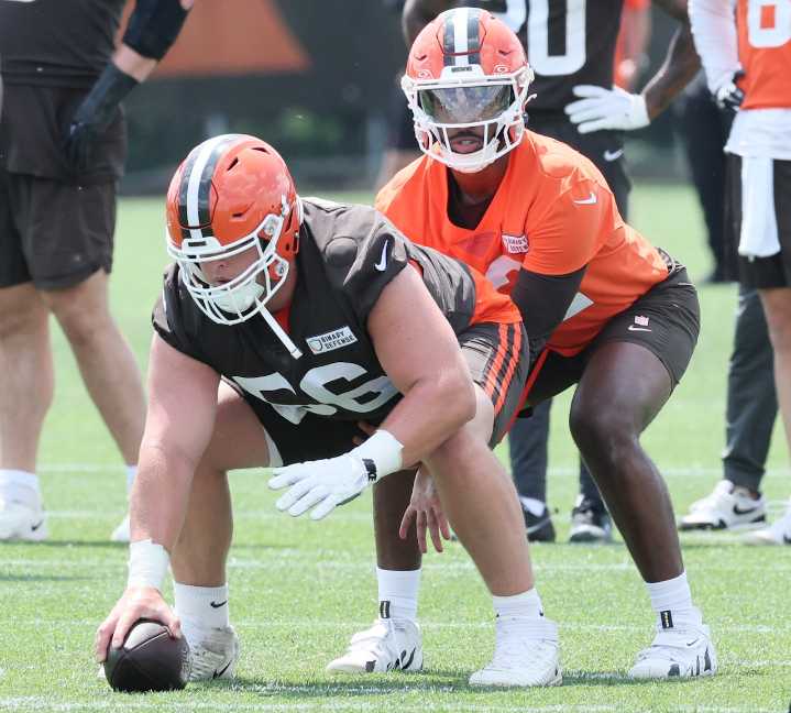 ‘Hungry Dawg’ to starting center: Luke Wypler gets his shot after Ethan Pocic injury