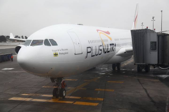 Plus Ultra suspende vuelos entre Madrid y Caracas: qué se sabe de la medida