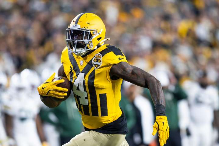 Pittsburgh Steelers get major update DK Metcalf’s scary injury