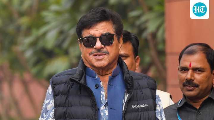 Shatrughan Sinha defends paparazzi after Jaya Bachchan’s ‘gande pants’ comment