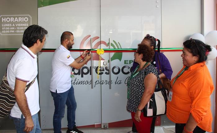 Usuarios de Capresoca del régimen contributivo estrenan oficina en Yopal
