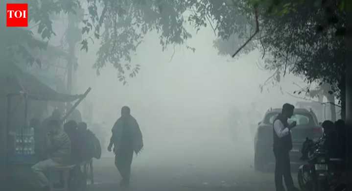 Delhi Airmergency: City gasps on 2nd dirtiest Dec air day on record; AQI reaches ‘severe