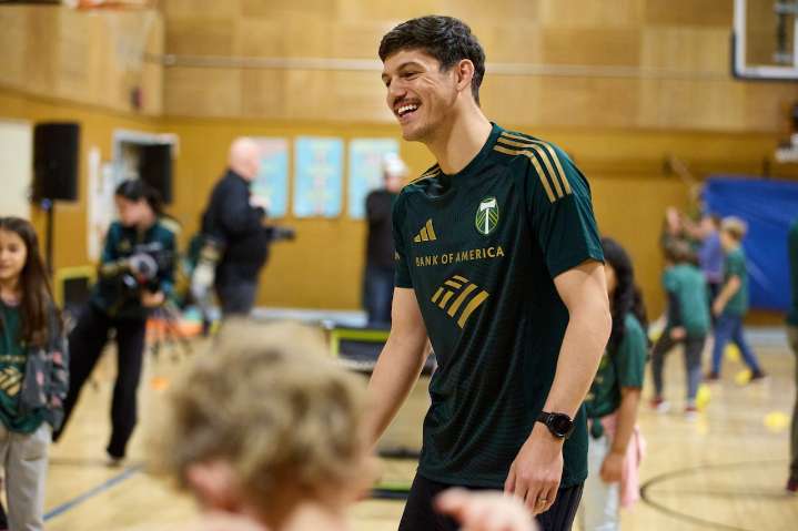 Portland Timbers partner with Bank of America, unveil new kits