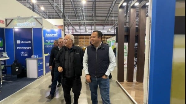 Alcalde de Delicias visita nueva infraestructura de Cuauhtémoc