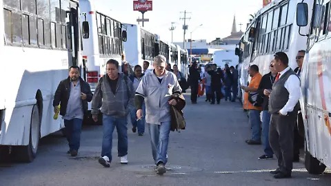Señalan al transporte de personal como principal contaminante del aire en Ciudad Juárez