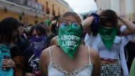 Investigaciones penales por aborto en México van al alza en 2025