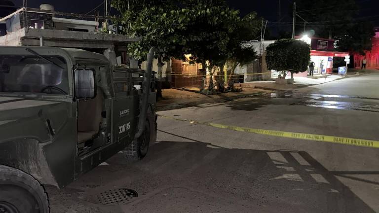 Asesinan a balazos a un hombre dentro de un domicilio de la colonia Buenos Aires, en Culiacán
