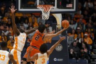 Deadspin | No. 14 Illinois stifles No. 13 Tennessee in 75-62 win