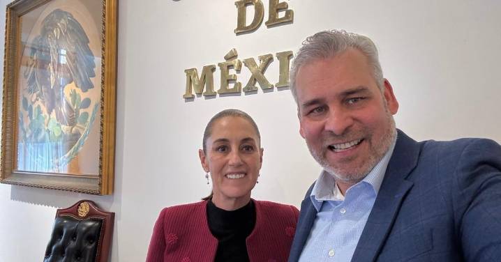 Claudia Sheinbaum sostiene reunión de seguridad por Michoacán con Ramírez Bedolla en Palacio Nacional