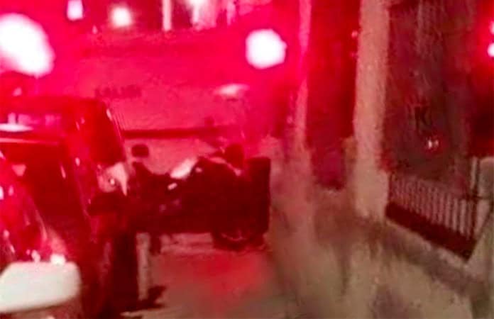Hombre es asesinado a puñaladas en una riña