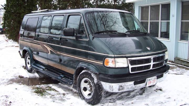 Así sería la nueva versión de la Dodge Ram Van: el modelo 2026 de la histórica furgoneta