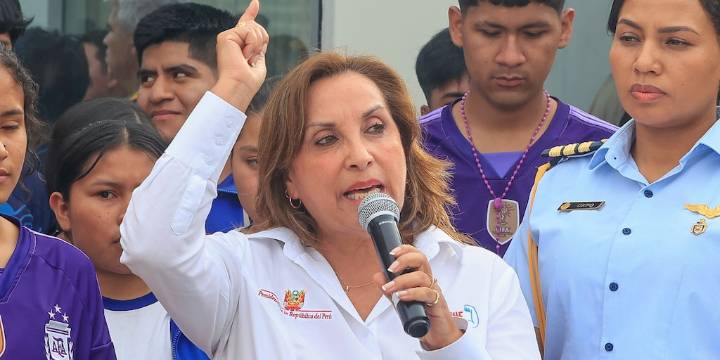 El gobierno de Dina Boluarte fue el más corrupto de los últimos 10 años, según el 72% de peruanos