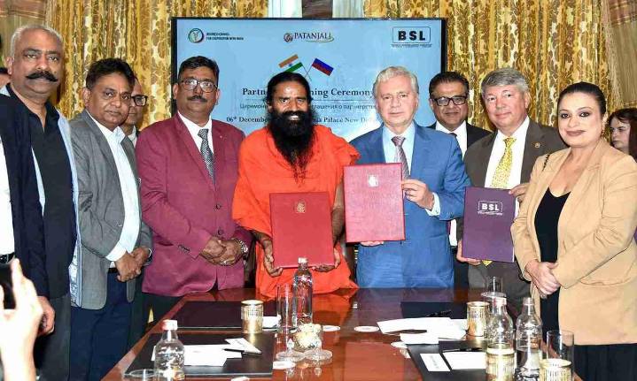 Patanjali goes global; signs MoU with Russia to boost yoga, Ayurveda services