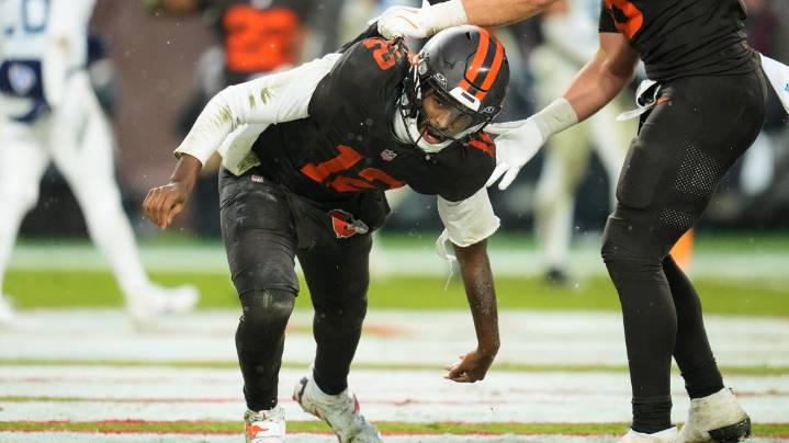 Cleveland Browns unable to overcome miscues as comeback bid falls short in 31