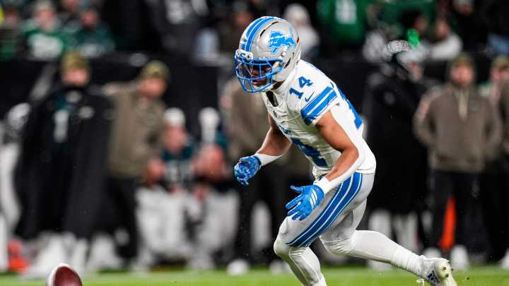 Amon-Ra St. Brown injury update: Lions won't rule WR out vs Cowboys