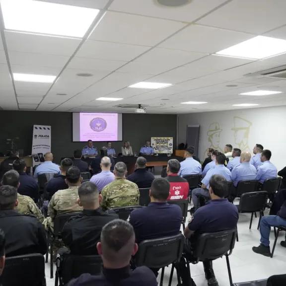 Comenzó el primer curso de instructores en conducción de vehículos oficiales en Neuquén