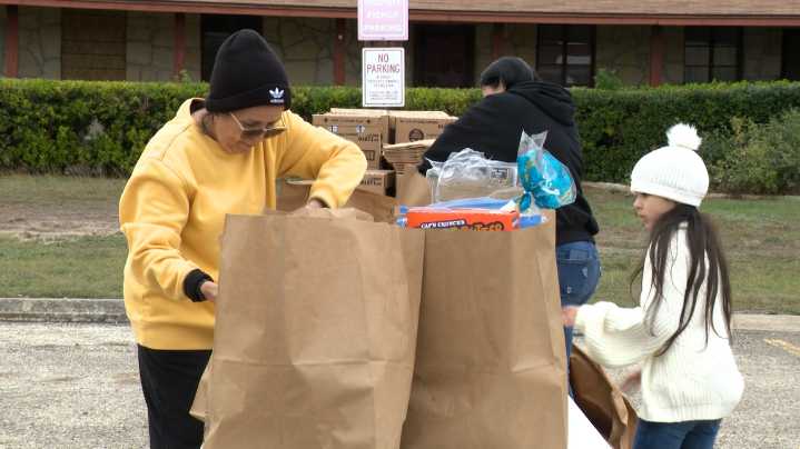 Smoke, loss — and hope in Leon Valley: Ministry serves despite the flames