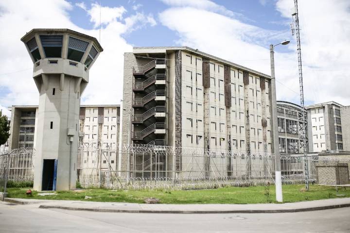 Fuga cárcel La Picota: preso condenado a 28 años por secuestro se escapa tras ‘cambiazo’ con visitante