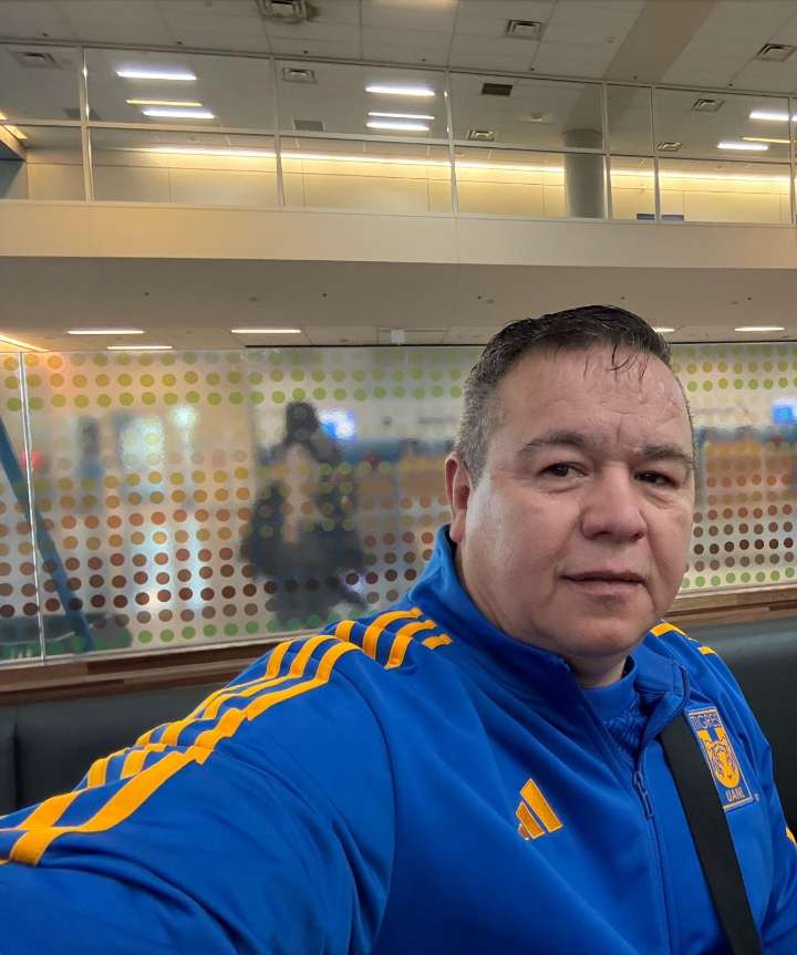 Aficionado viaja nueve horas… ¡Para apoyar a Tigres!