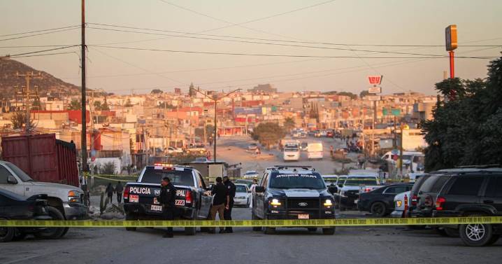Hombre es asesinado a balazos en el fraccionamiento Palma Real