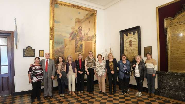 Isabel Blanco anima a los jóvenes con raíces castellanas y leonesas a sumarse a programas de retorno