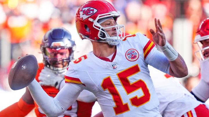 Texans vs. Chiefs props, 'Sunday Night Football' SGP picks, best bets