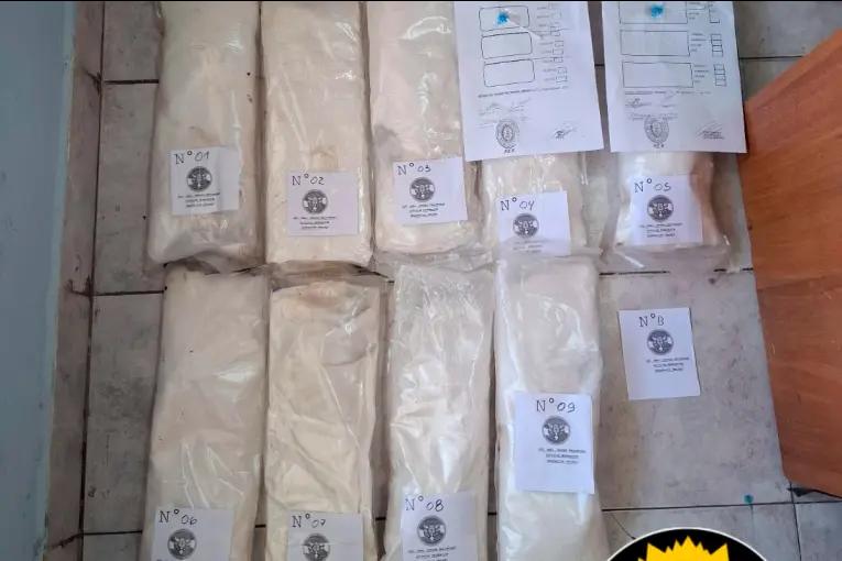 Secuestraron más de 14 kilos de cocaína en control vial de Ruta 14 y detuvieron a una mujer