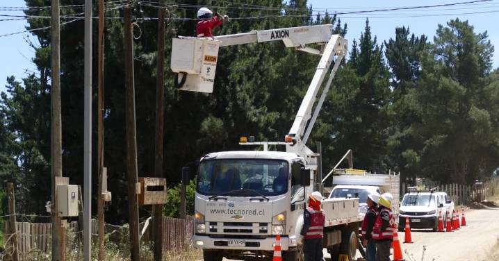 Cortes de luz en Santiago: Las 6 comunas sin energía eléctrica este sábado 6 de diciembre