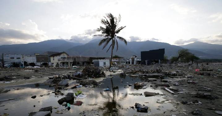 Texans plead for help in newly released audio from July floods