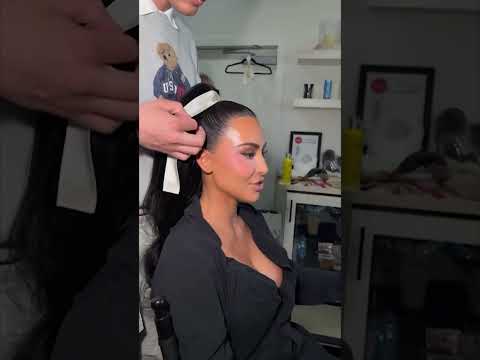 Not Kim K and bestie LaLa sharing a finsta 👀