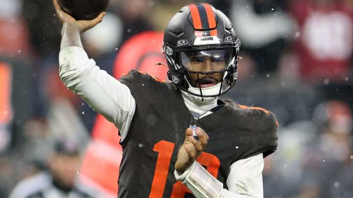 Browns HC takes blame for Shedeur Sanders choice vs. Titans