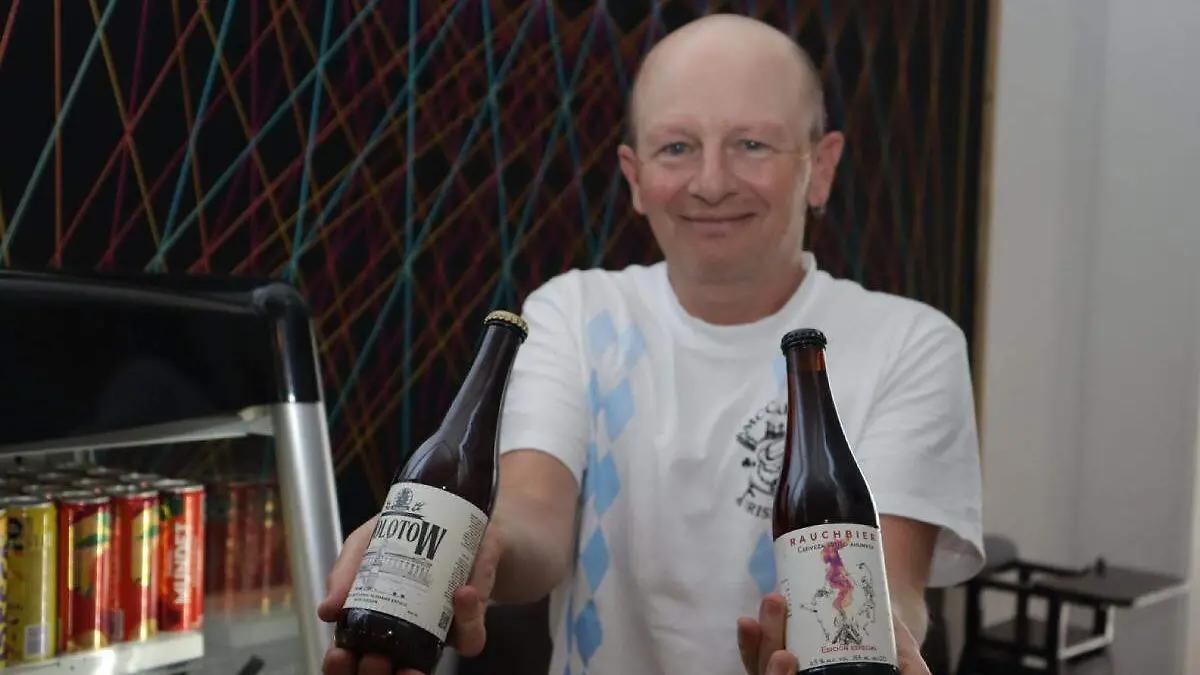 De ingeniero en Alemania a maestro cervecero en San Martín Texmelucan