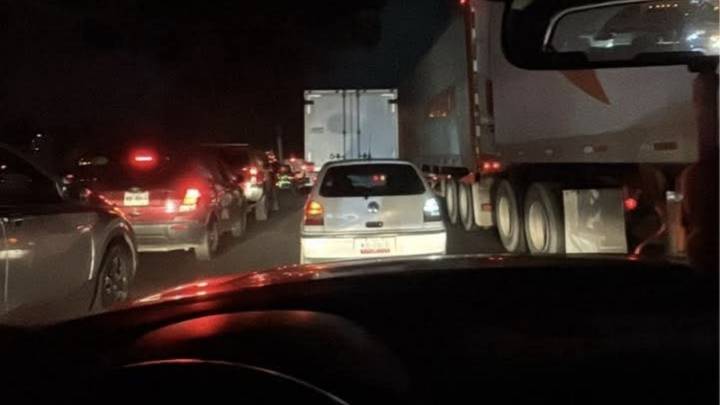 ¿Qué pasó en la autopista México-Querétaro? CIERRAN circulación hasta nuevo aviso