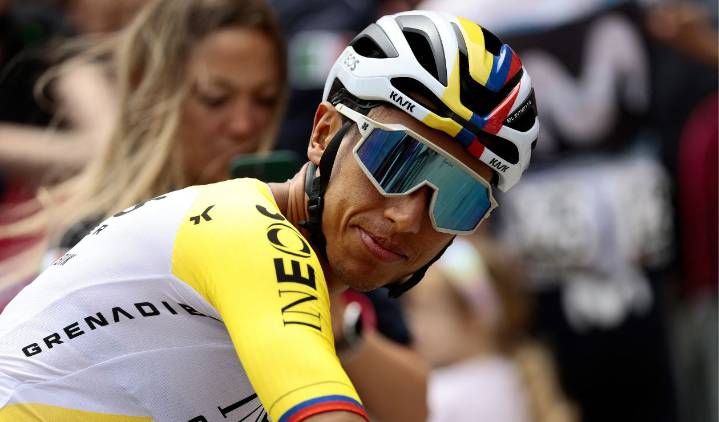 Egan Bernal no tuvo filtro y habló sobre su salida del Ineos en 2026