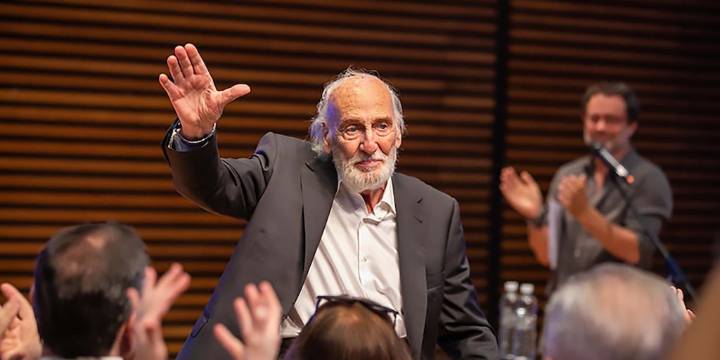 Adiós a Héctor Alterio: un hombre marcado por el exilio y un actor inolvidable que brilló hasta su última función