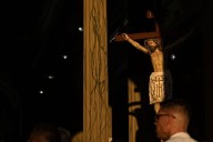 La silenciosa rebelión de América Latina contra las iglesias mientras se aferra a la fe