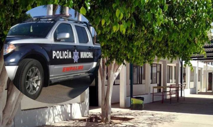 Estudiante apuñala a compañera durante honores a la bandera en Sonora