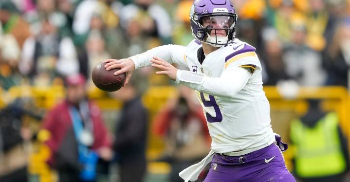 Minnesota Vikings News and Links: The Wagon Is Off The Trail
