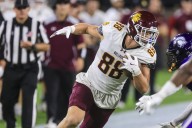 Gophers next? Minnesota Duluth TE Luke Dehnicke making jump to DI