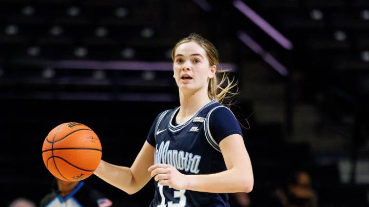 Women’s Basketball: Villanova handles St. Joe’s to win Big 5 title