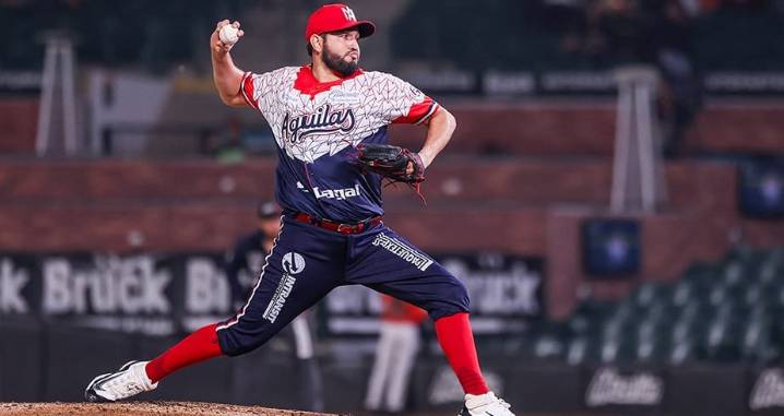 Aguilas ganó 2-0 con pitcheo de David Reyes