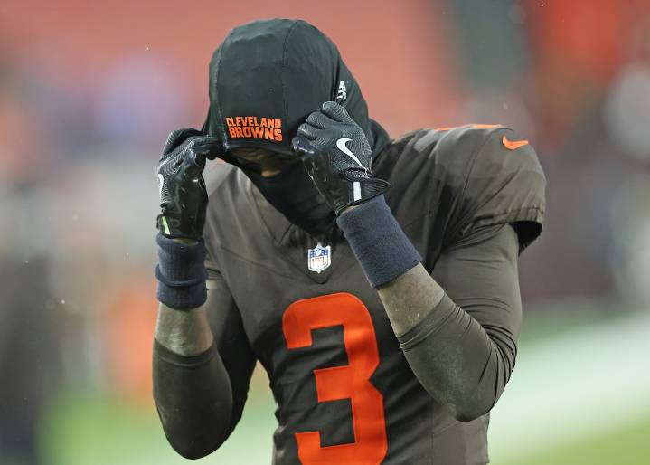 Browns’ loss to Bears highlights Cleveland’s real Shedeur Sanders saboteur